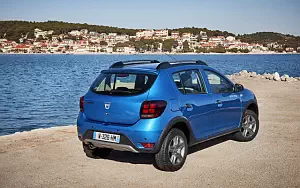   Dacia Sandero Stepway - 2016