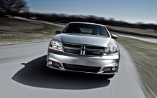   Dodge Avenger R/T - 2011