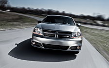   Dodge Avenger R/T - 2011