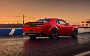   Dodge Challenger SRT Demon - 2017