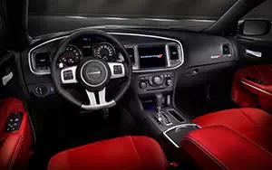   Dodge Charger SRT8 - 2011