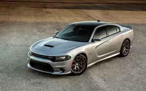   Dodge Charger SRT 392 - 2015