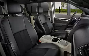   Dodge Grand Caravan SXT 30th Anniversary Edition - 2013