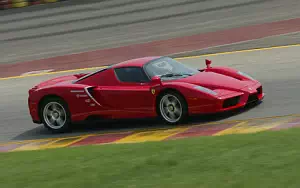   Ferrari Enzo - 2002