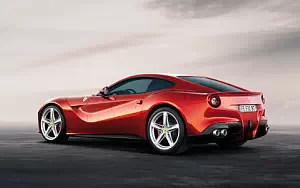   Ferrari F12berlinetta - 2012