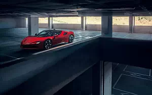   Ferrari SF90 Stradale - 2020