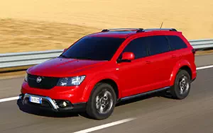   Fiat Freemont Cross - 2014