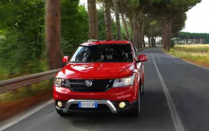   Fiat Freemont Cross - 2014