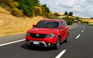   Fiat Freemont Cross - 2014