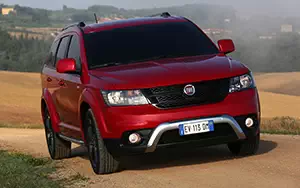   Fiat Freemont Cross - 2014