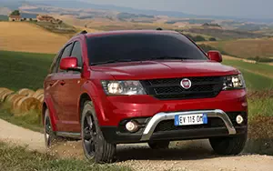   Fiat Freemont Cross - 2014