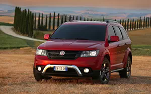   Fiat Freemont Cross - 2014