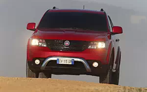   Fiat Freemont Cross - 2014