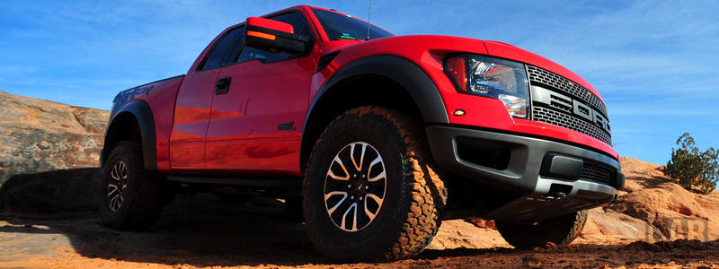   Ford F150 SVT Raptor - 2012 - Car wallpapers