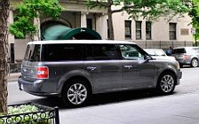   Ford Flex - 2009