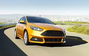   Ford Focus ST US-spec - 2015