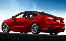   Ford Fusion Titanium - 2013