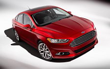   Ford Fusion Titanium - 2013