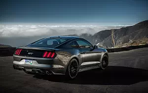   Ford Mustang GT - 2015