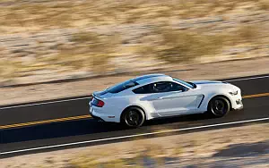   Shelby GT350 Mustang - 2015