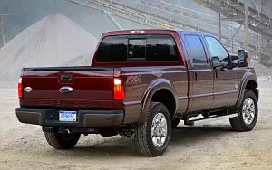   Ford F-250 Super Duty King Ranch FX4 Crew Cab - 2015