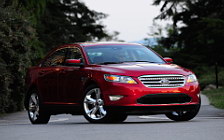   Ford Taurus SHO - 2010