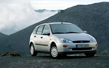   Ford Focus Hatchback 5door - 2001