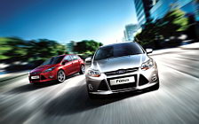   Ford Focus Hatchback 5-door - 2011