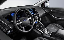   Ford Focus Hatchback 5-door - 2011