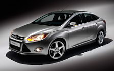   Ford Focus Sedan - 2011