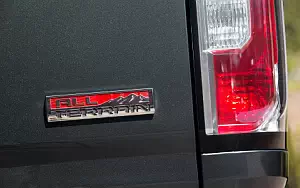   GMC Canyon All Terrain Crew Cab - 2015