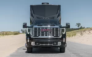   GMC Sierra 3500 HD Denali Crew Cab - 2023