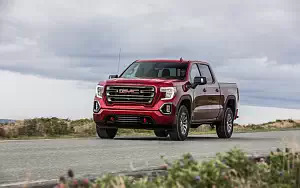   GMC Sierra AT4 Crew Cab - 2018