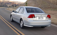   Honda Civic Hybrid - 2004