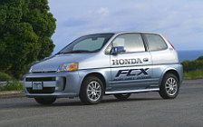   Honda FCX - 2003