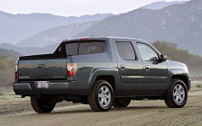   Honda Ridgeline RTS - 2006