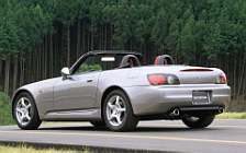   Honda S2000 - 2000