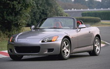   Honda S2000 - 2000