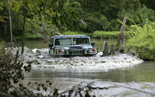   Hummer H1 - 2004