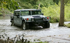   Hummer H1 - 2004