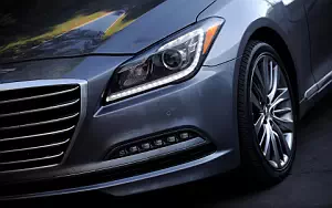   Hyundai Genesis US-spec - 2014