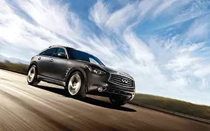   Infiniti FX50 - 2012