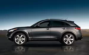   Infiniti FX50 - 2012