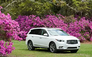   Infiniti JX35 - 2013