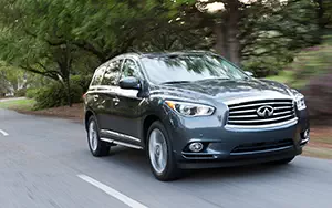   Infiniti JX35 - 2013