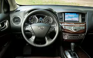   Infiniti JX35 - 2013