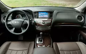   Infiniti JX35 - 2013