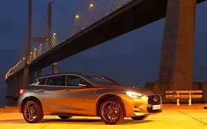   Infiniti Q30S 2.0t AWD - 2015