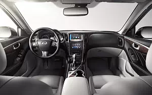   Infiniti Q50S Hybrid - 2015