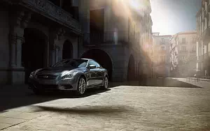   Infiniti Q60S Coupe - 2014